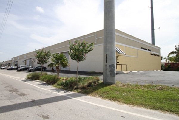 Oakland Park<br>Industrial Center